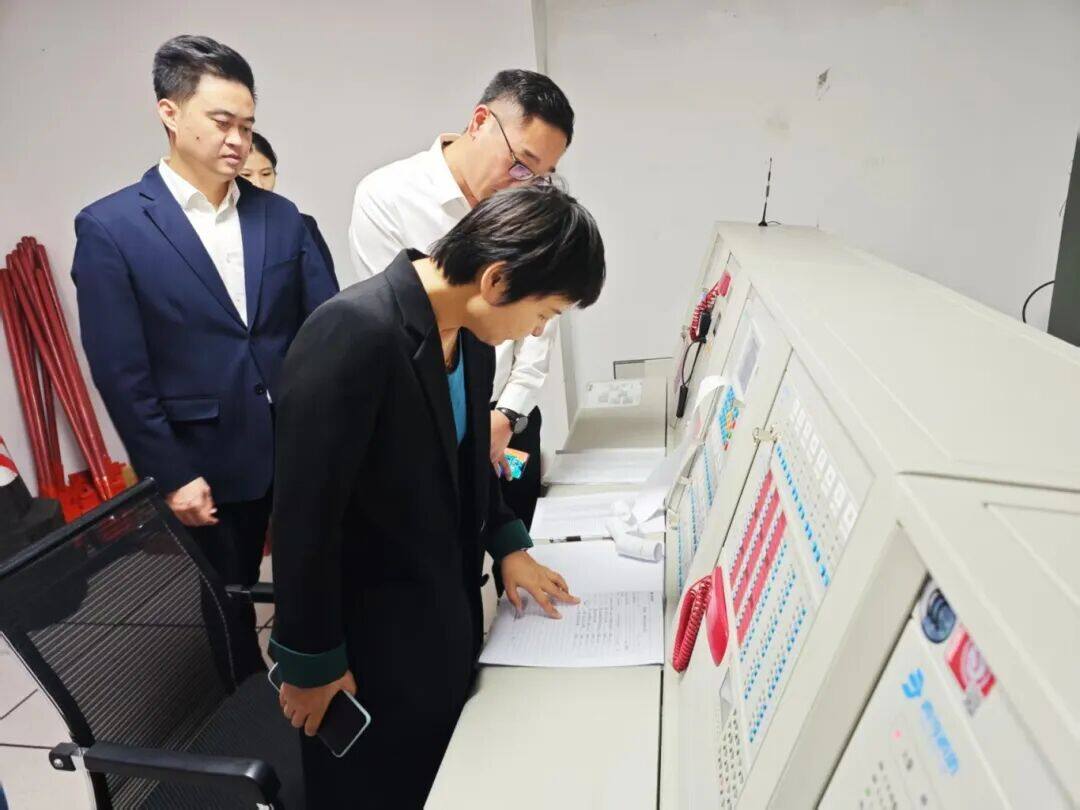 筑牢安全防线 | 日本av女优
组织开展国庆、中秋节前安全检查工作