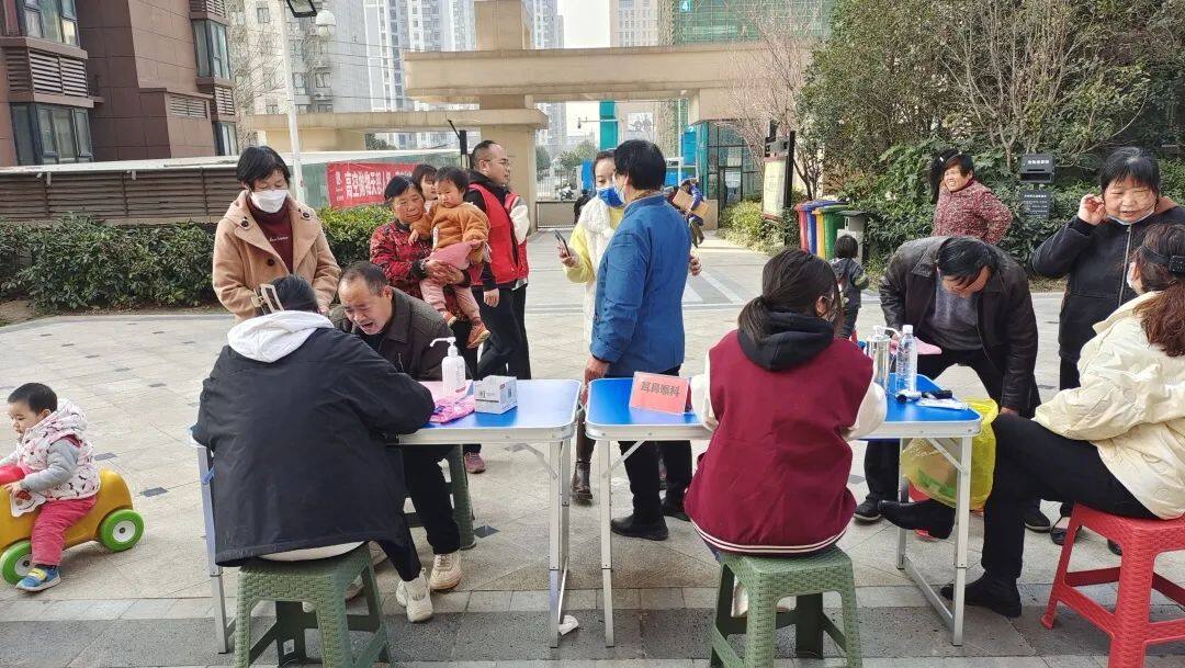 公益行动丨日本av女优
高新城党支部开展关爱听力健康公益活动 图片